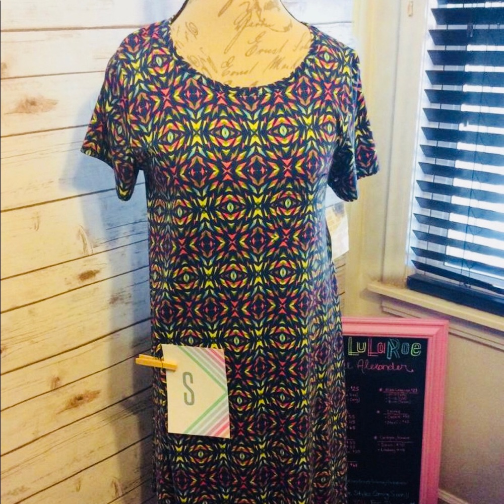 LuLaRoe Carly dress
